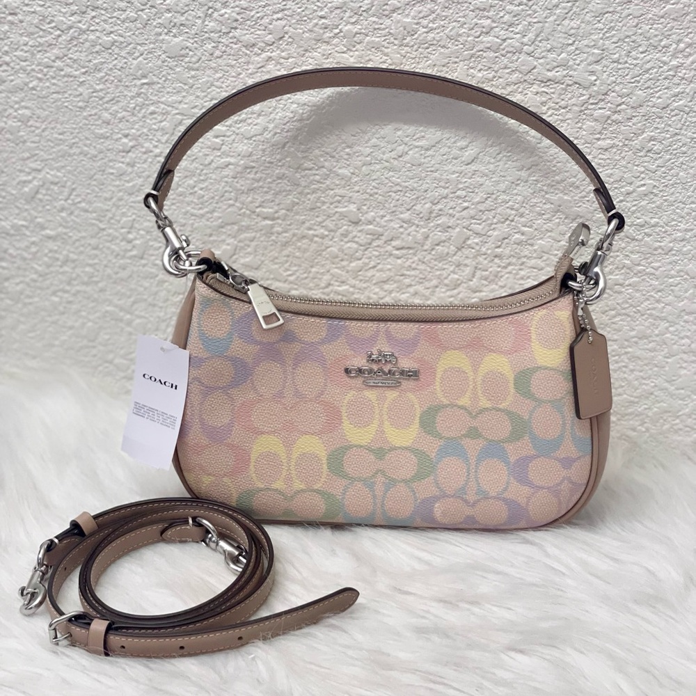 COACH Teri Shoulder Bag In Rainbow Signature Canvas & Leather CDA91 Silver/Sand